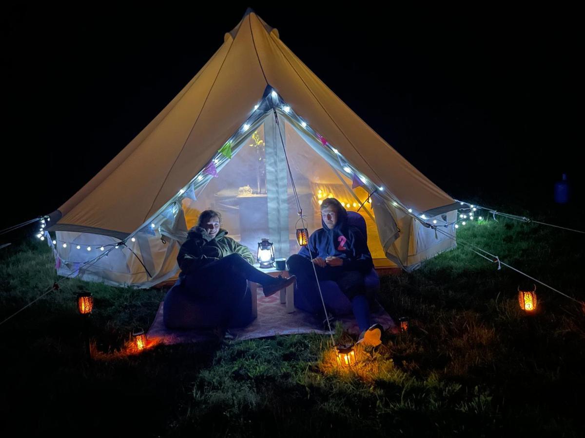 West Holme Glamping Hotel แวร์แรม ภายนอก รูปภาพ