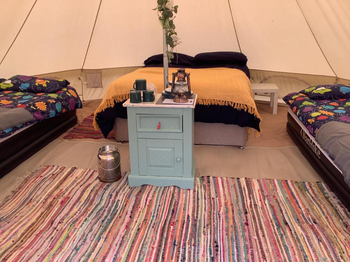 West Holme Glamping Hotel แวร์แรม ภายนอก รูปภาพ
